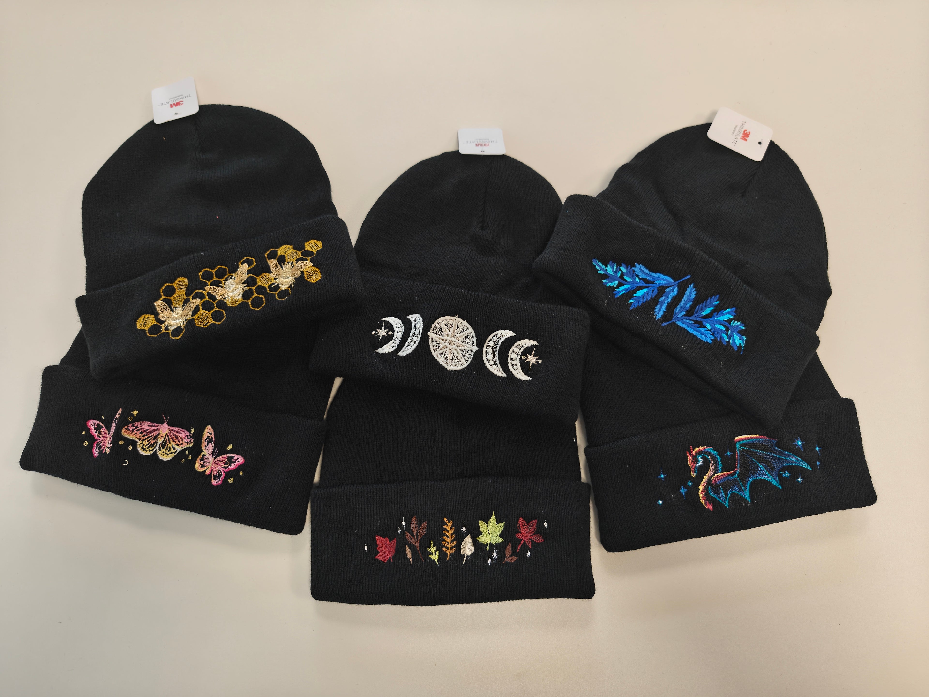 Mütze schwarz gefüttert div. Motive